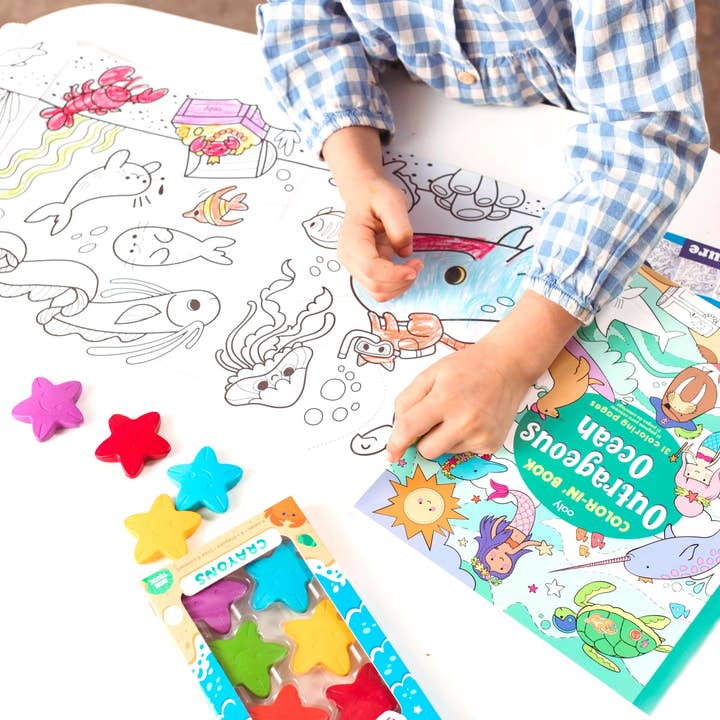 Ooly Star of the Seas Crayons lifestyle