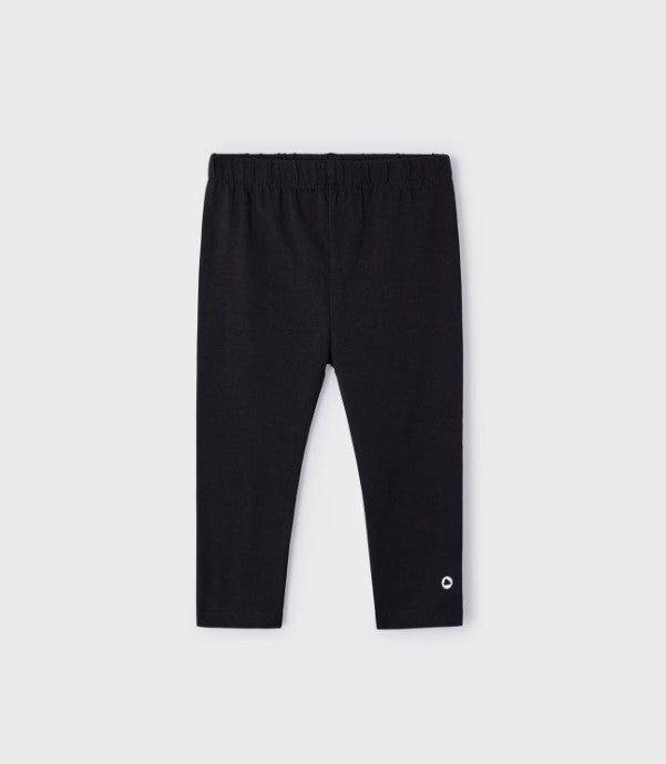 Capri Pants in Black