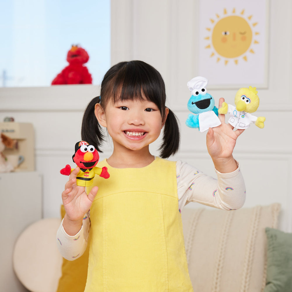 Sesame Street Finger Puppets Set model