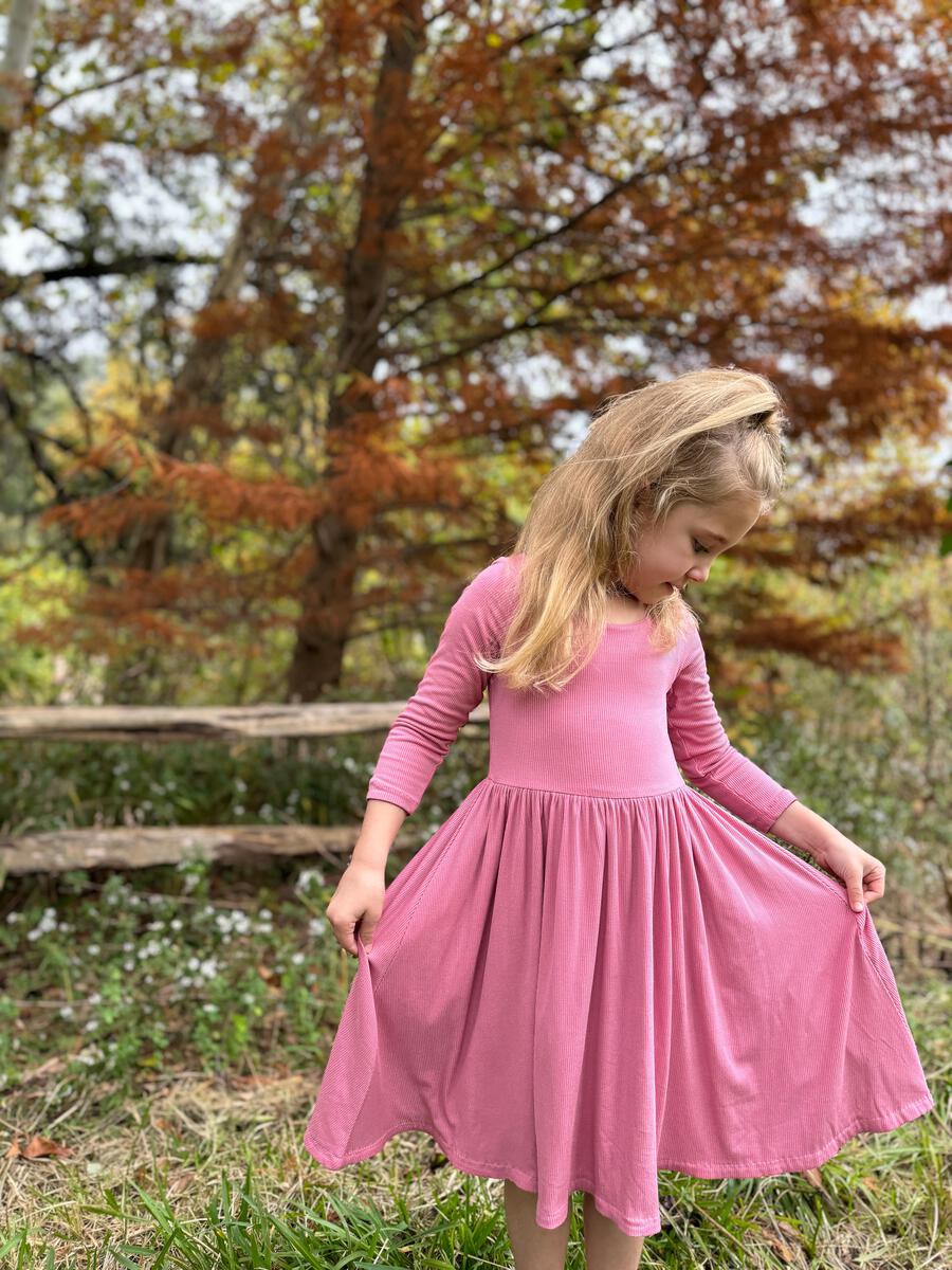 Viganette Teagan Reversible Dress model pink
