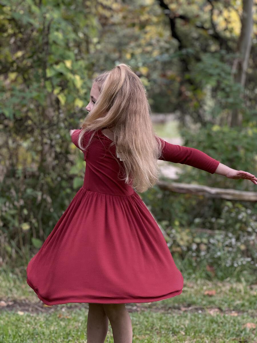 Viganette Teagan Reversible Dress model red back