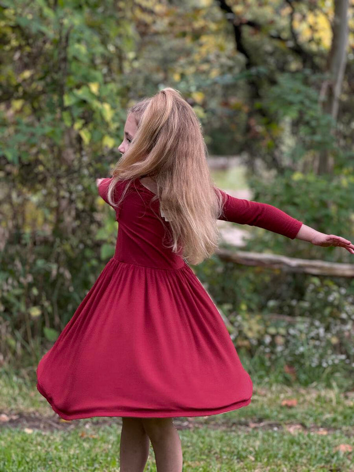 Viganette Teagan Reversible Dress model red back