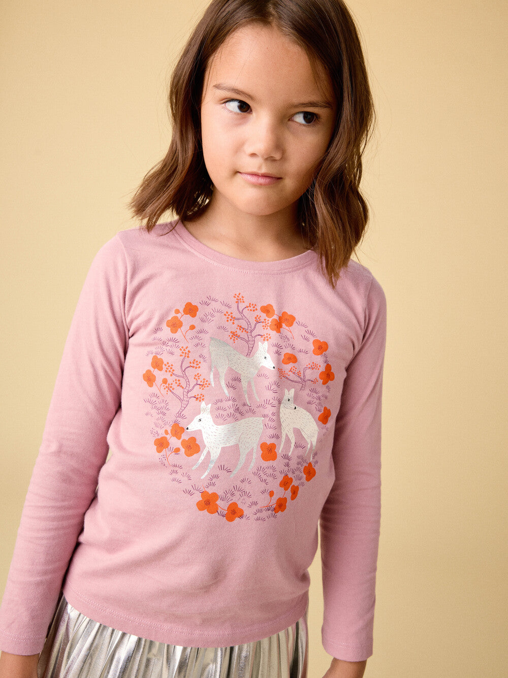 Tea Collection Pearly Dear Graphic Tee model