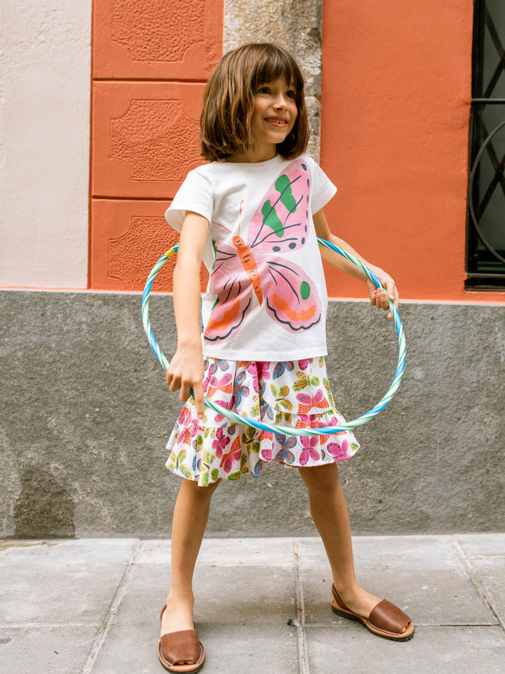 Tea Collection Mariposa Del Alba Graphic Tee model