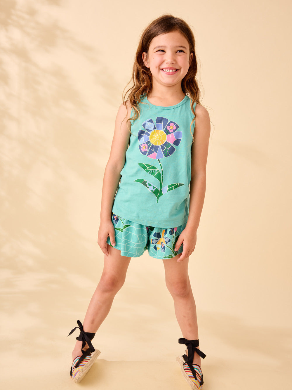 Tea Collection Mosaic Floral Sporty Petals Shorts model front