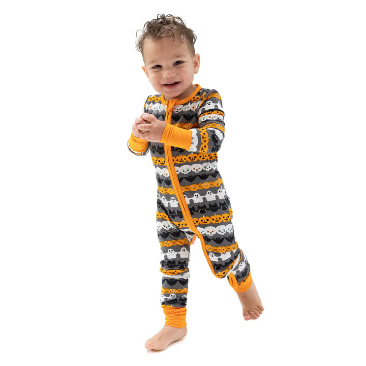 Angel Dear Halloween Paper Garland Romper model