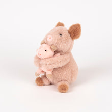 Egmont Squirrel With Baby side