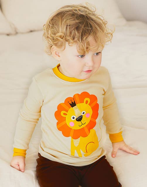 Vaenait Baby Lion Pajamas model close up