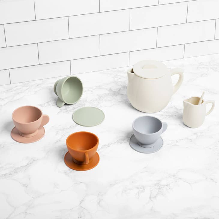 Silicone Tea Set lifestyle