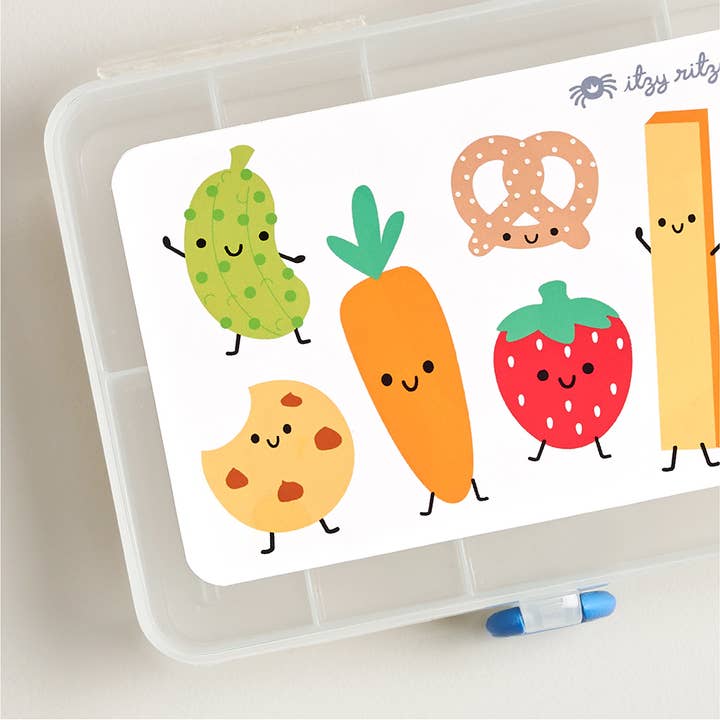 Itzy Ritzy Itzy Snacks Snack Box close up
