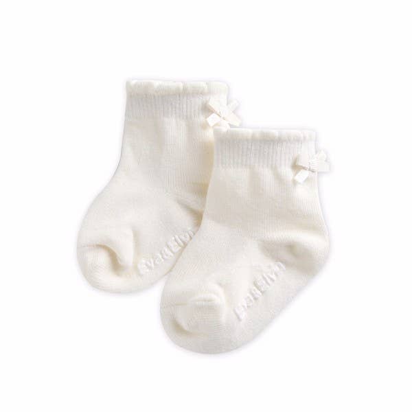 White Ribbon Ankle  Socks