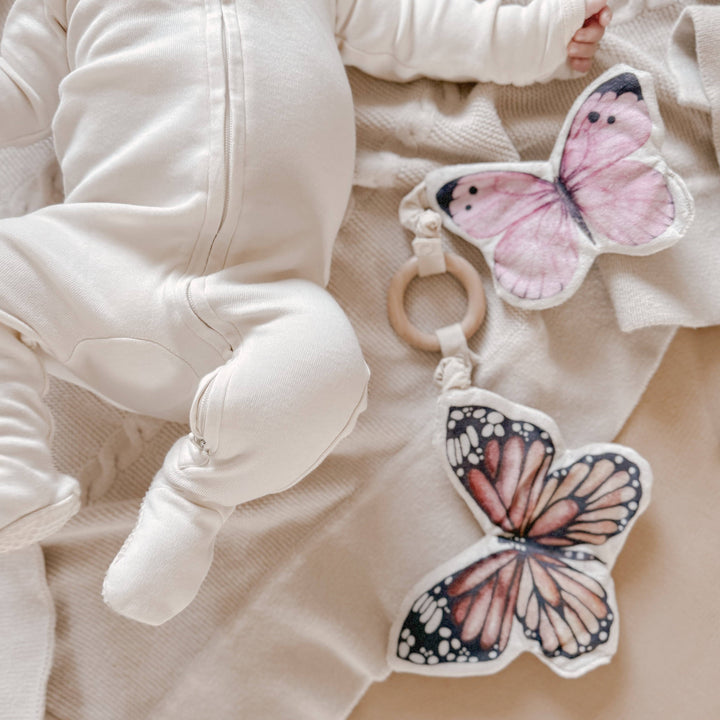 Little Lamb Kind Butterflies Nuggets crib