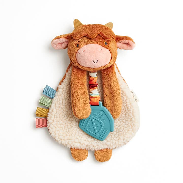 Itzy Lovey Wyatt the Highland Cow
