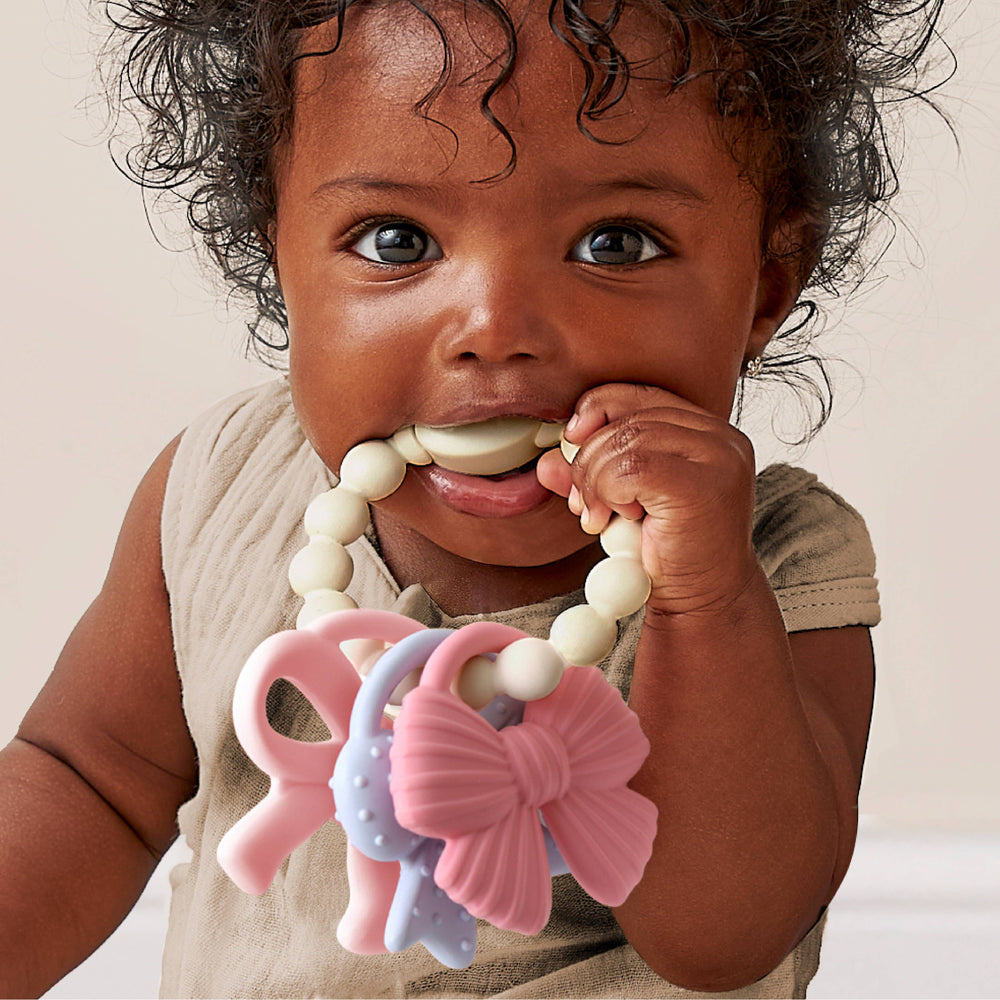 Itzy Ritzy Itzy Bow Trio model