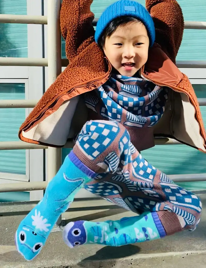Dolphin & Fish Pal Socks model boy