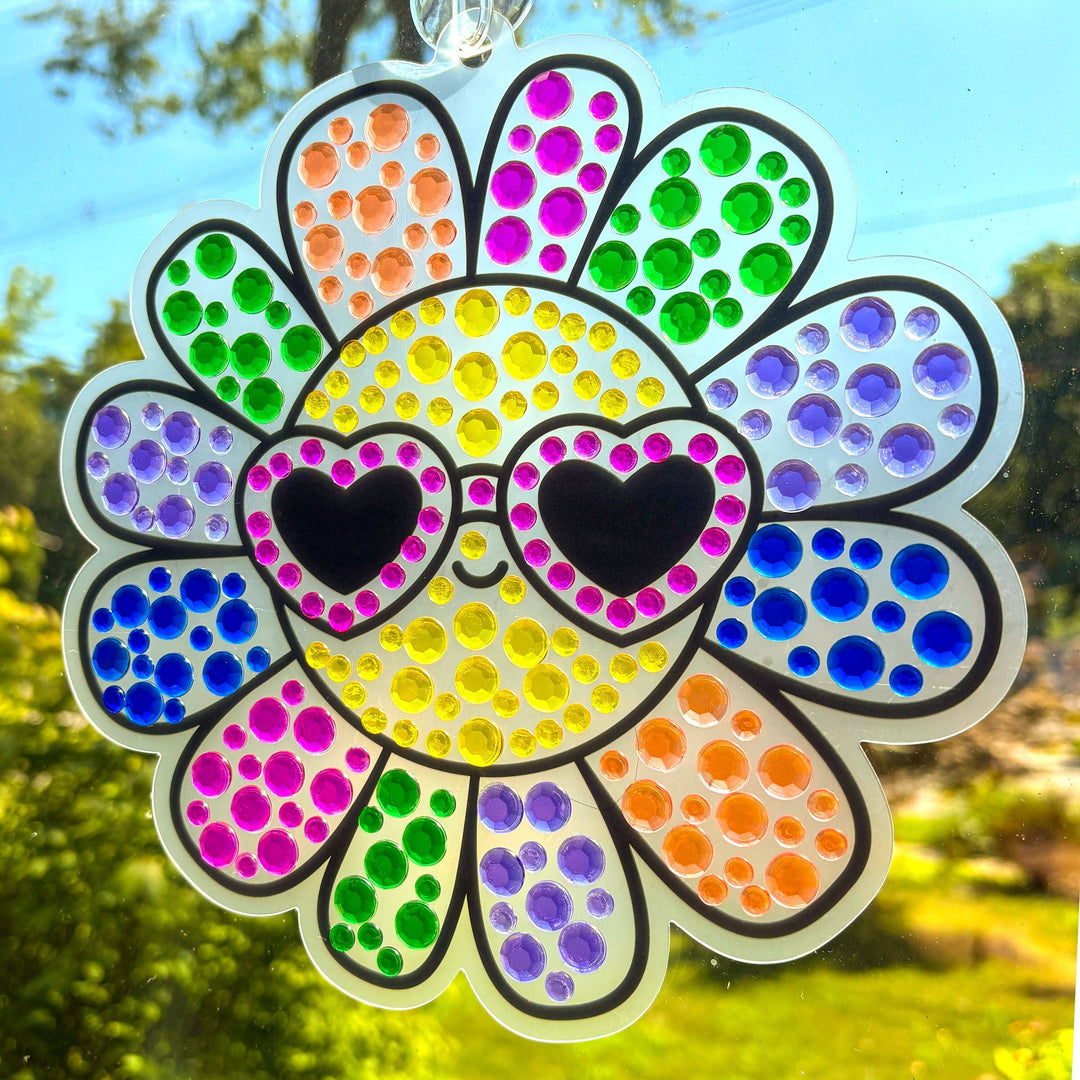 Ooly Sun Sparkles Suncatcher Kit sample
