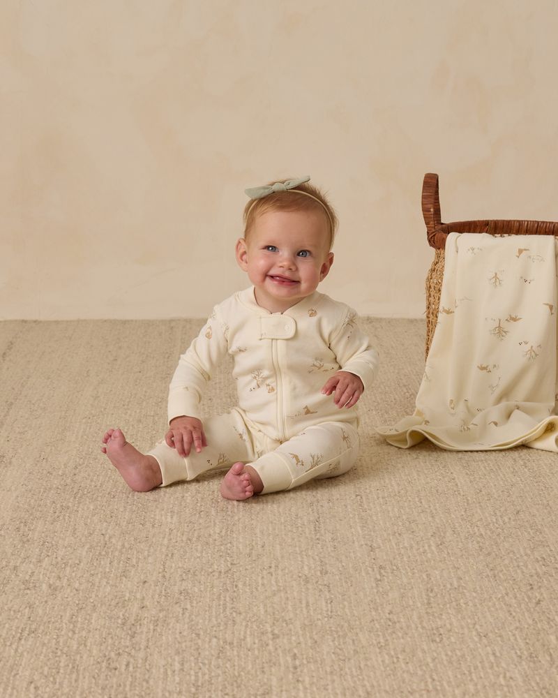 Quincy Mae Fox Land Zip Sleeper model smile