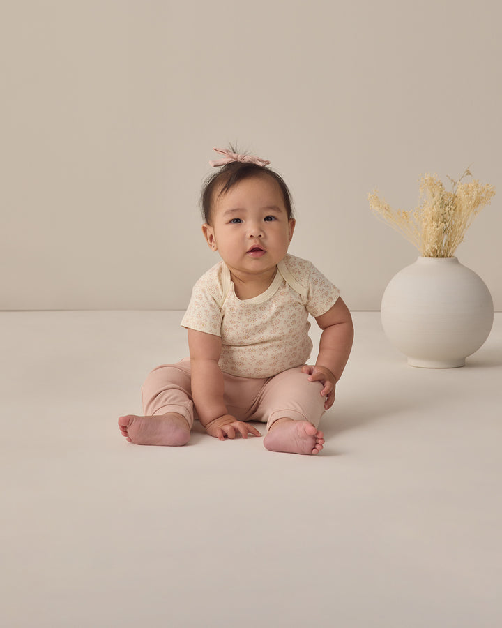 Blush Baby Pants Blush Baby Pants Disty bodysuit model
