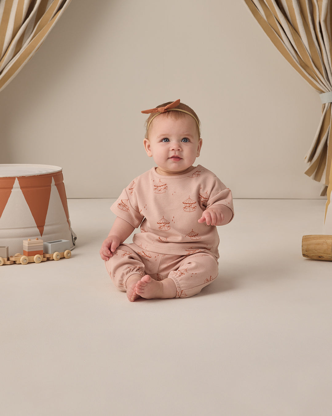 Quincy Mae Carrousel 2pc Baby Pant Set model