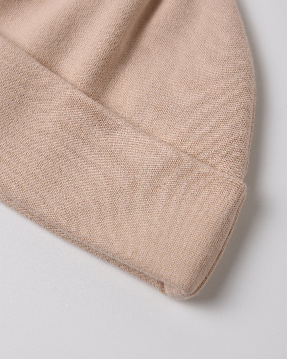 Quincy Mae Dusty Rose Knotted Beanie Hat detail