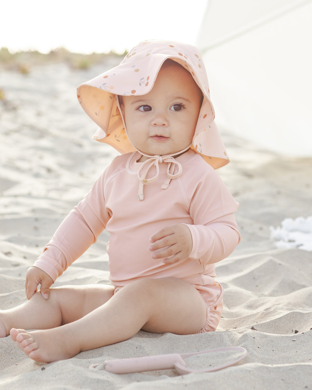 Quincy Mae Blush Rash Guard Top model cherries sun hat