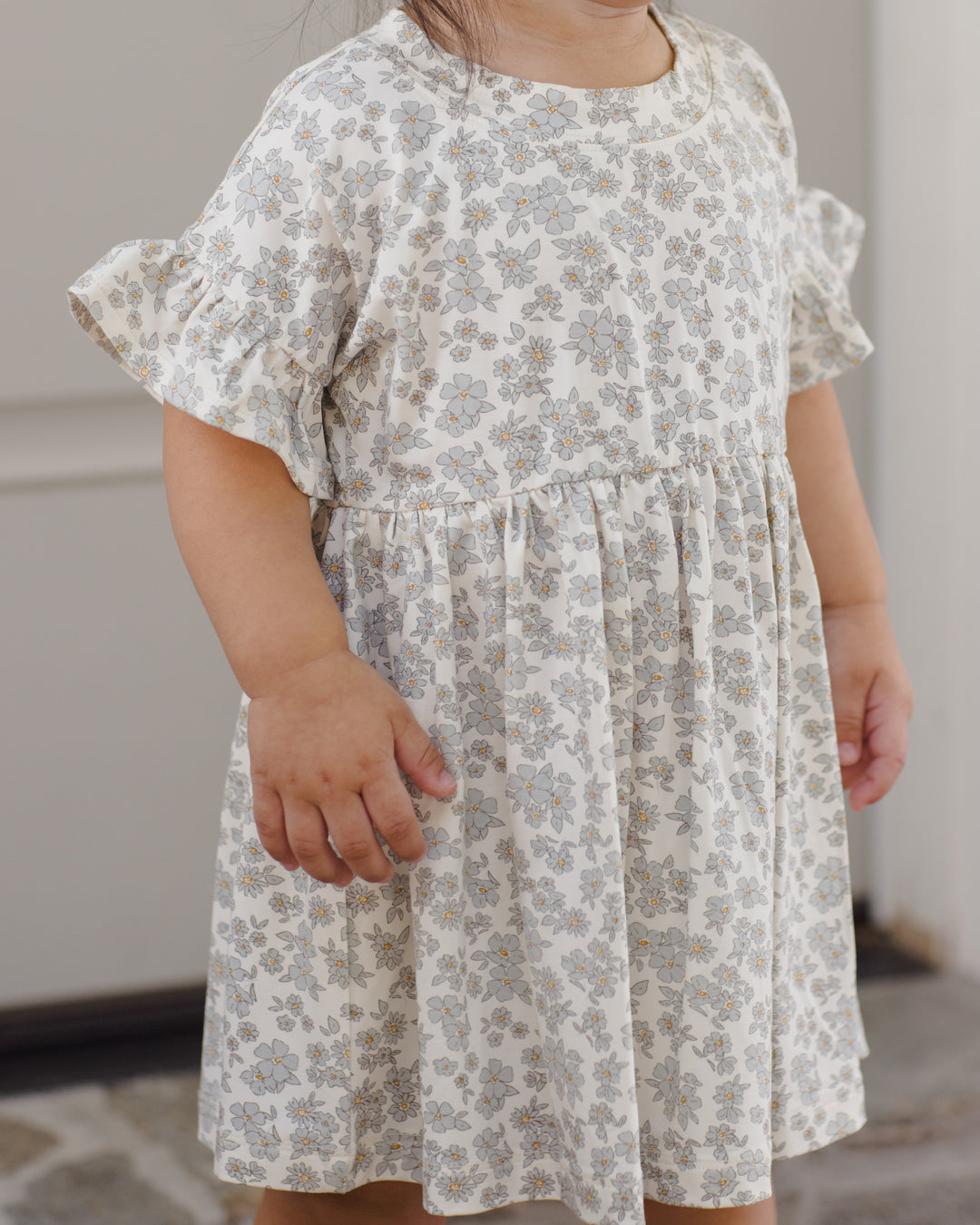 Quincy Mae Blue Floral Bamboo Dress model detail