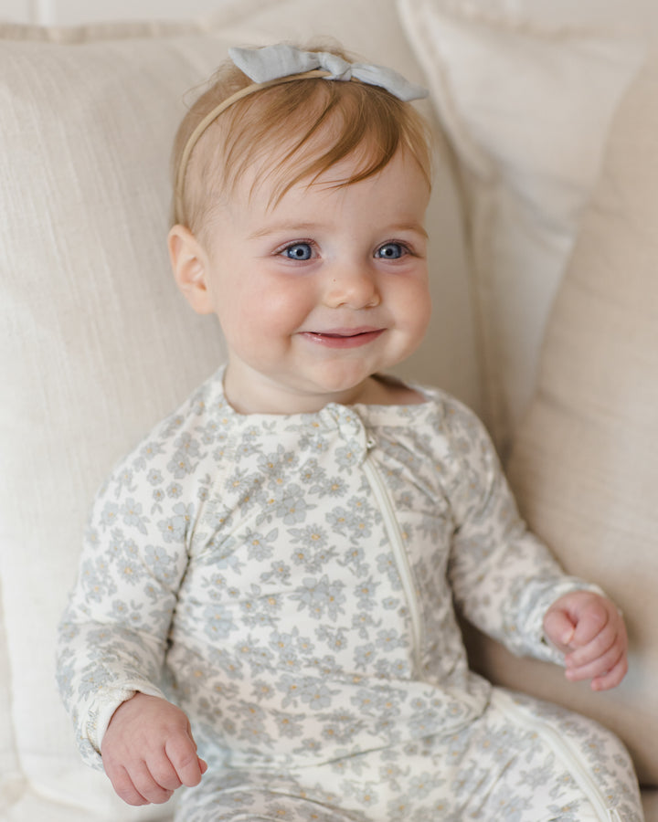 Quincy Mae Blue Floral Bamboo Footie model top