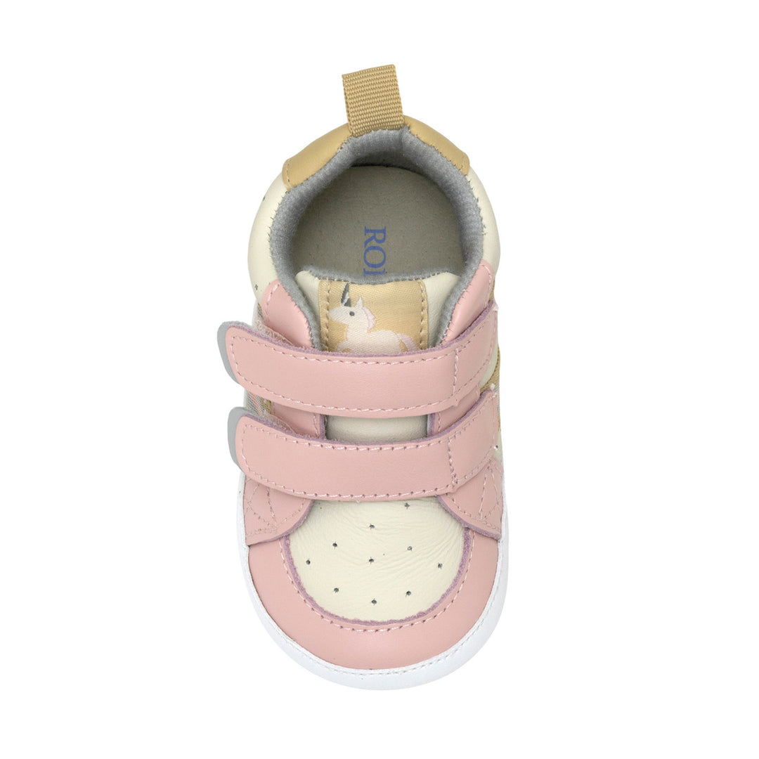 Valerie Pink First Kicks