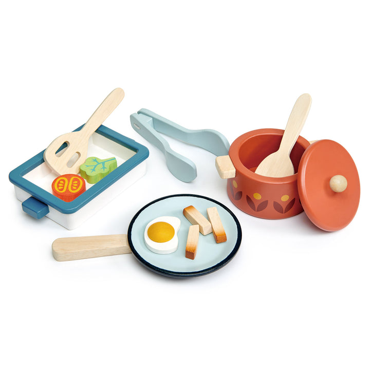 Tender Leaf Toys Pots & Pans detail