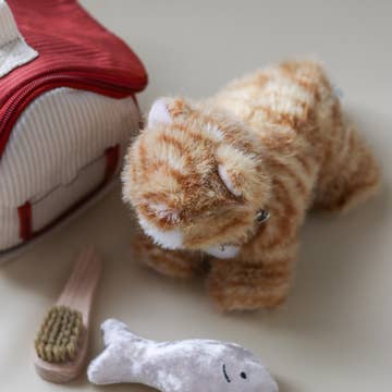 Little Lamb Kind Munchkin & House Playset cat