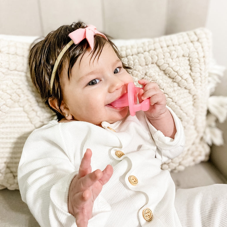 Itzy Ritzy Teensy Teether Diamond model