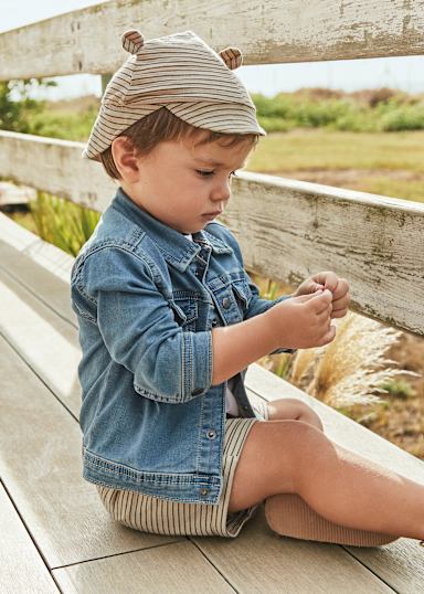 Classic Denim Jacket in Medium