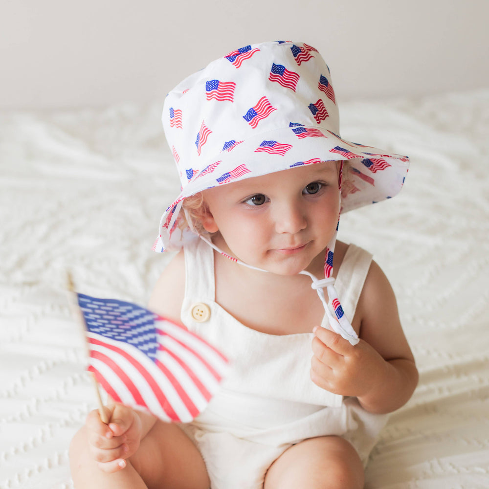 Huggalugs Liberty 4th of July Bucket Hat model flag