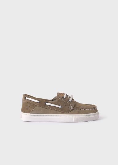 Boat Shoes in Taupe