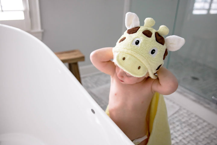 Yikes Twins Giraffe Hooded Towel hood