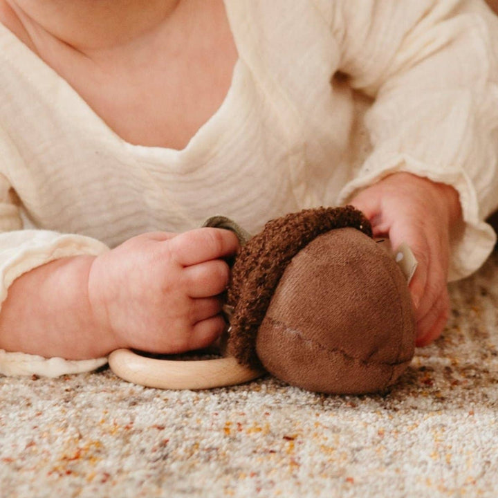 Acorn Rattle