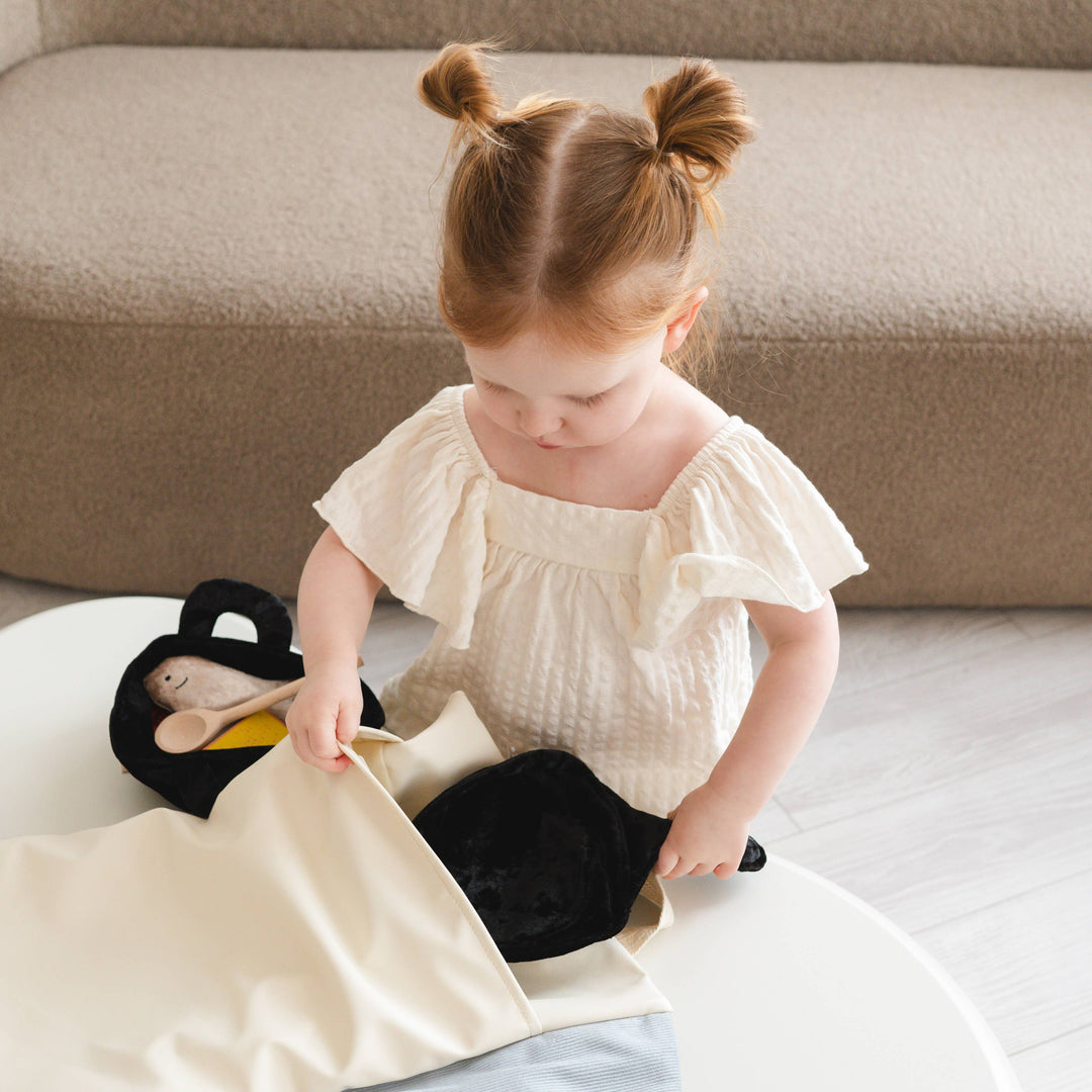 Little Lamb Kind Little Nomad Kitchen girl cleaning