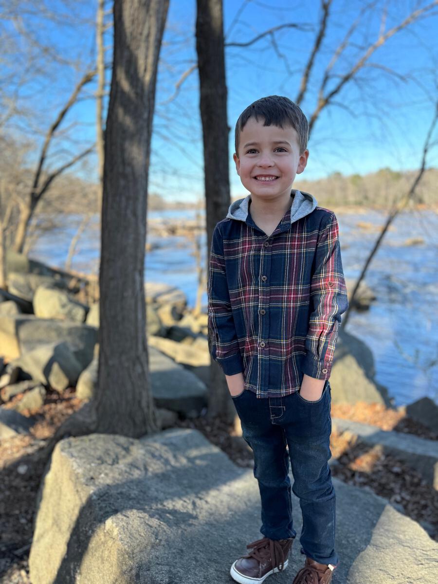 Me & Henry Erin Hooded Shirt in Blue model