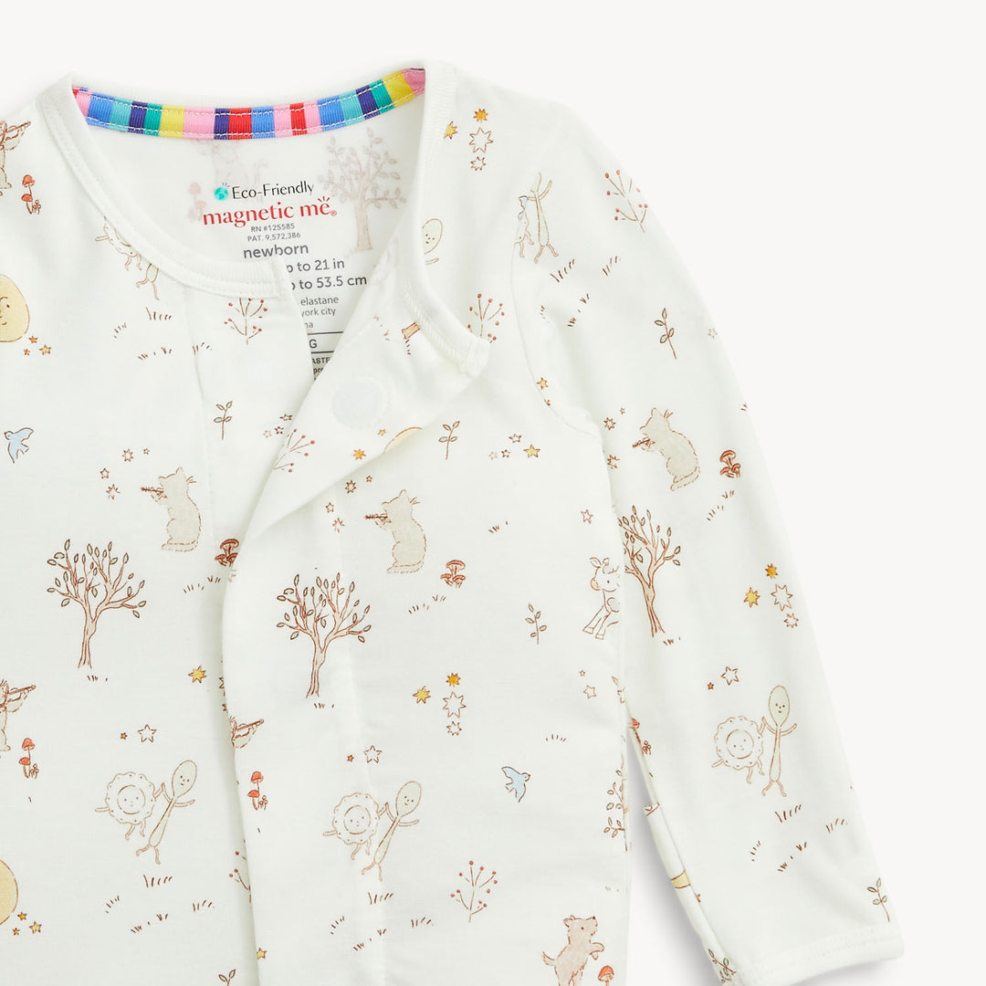 Magnetic Me Bedtime Rhymes Magnetic Footie open