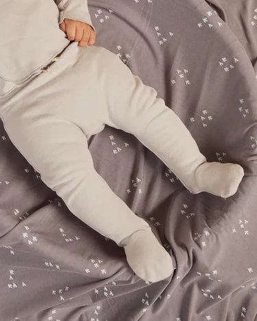 Quincy Mae Wrap Set in Cloud legs