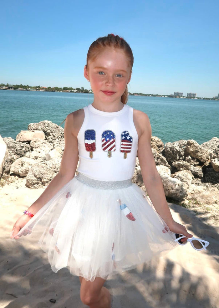 Lola & The Boys Icy Bomb Pop Tank model beach