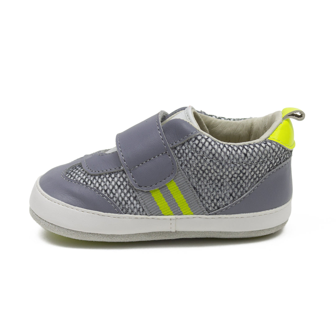 Robeez Finn First Kicks in Gray side