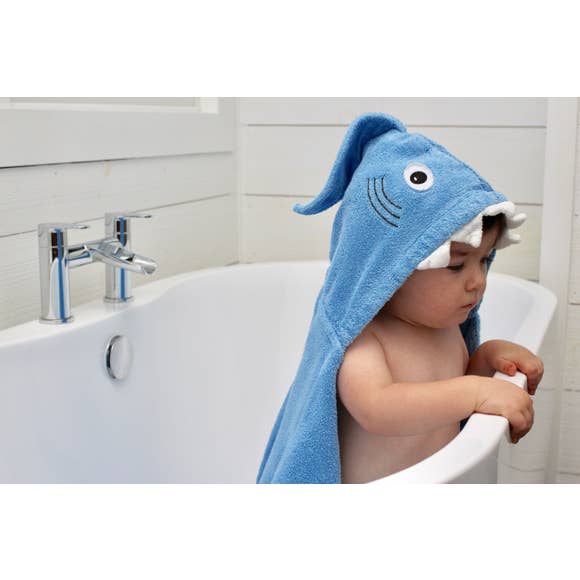 Shark Hooded Towel model tub